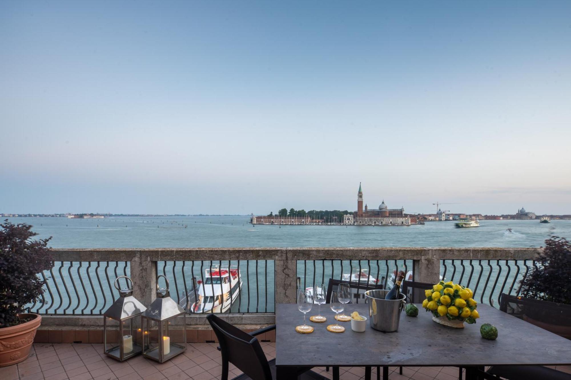 Attic Boutique San Marco R&R Apartment Venice Exterior photo
